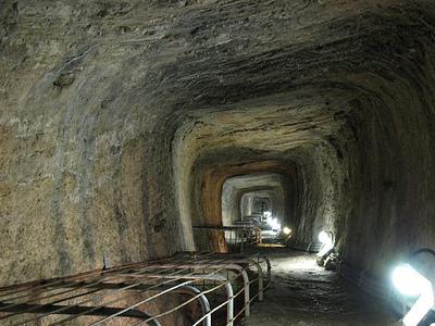 samos_eupalinus_tunnel